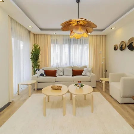 Sleek And Central In Muratpasa Apartment *